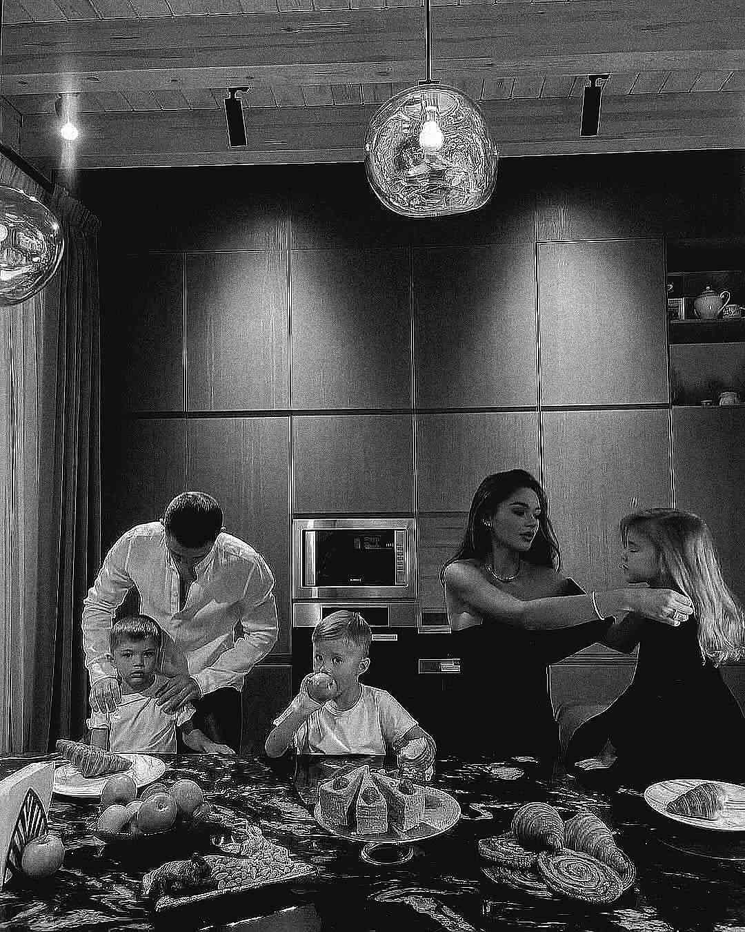 Do it for your future family | MirrorLog